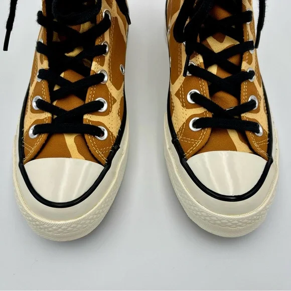 Converse All Star Giraffe Print High-Top Sneakers - Picture 6 of 9